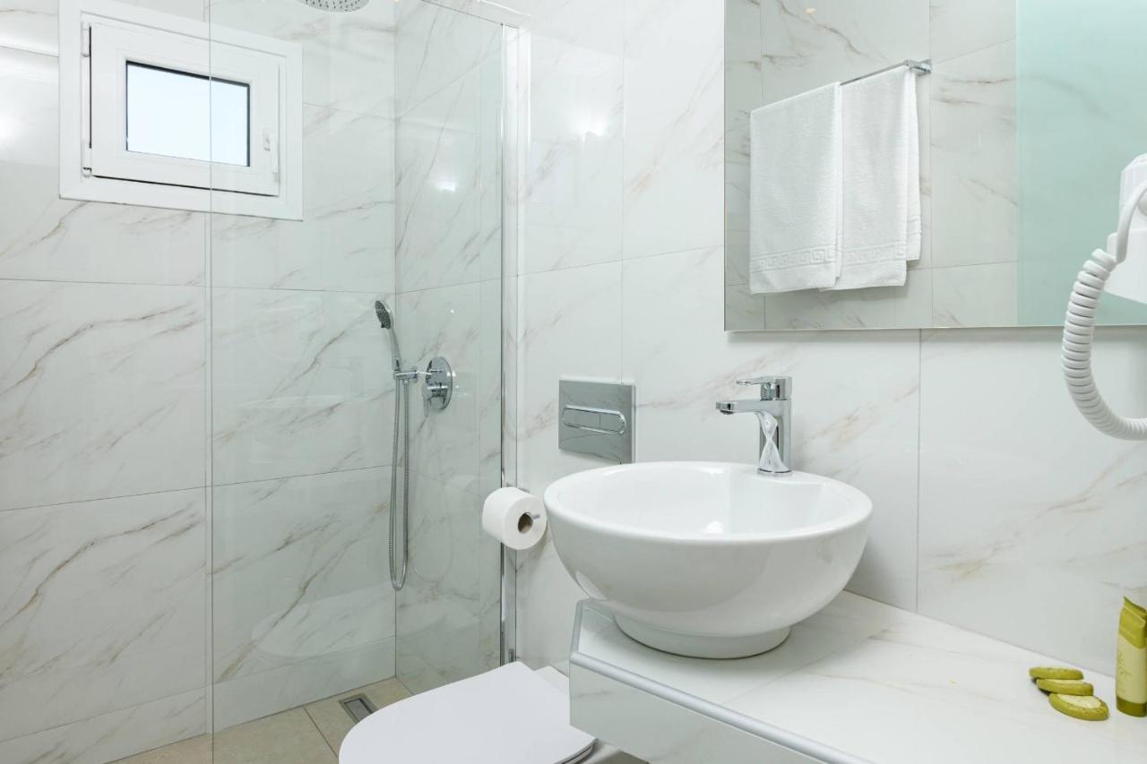 Bed and Breakfast Faros View Kinira Exterior foto