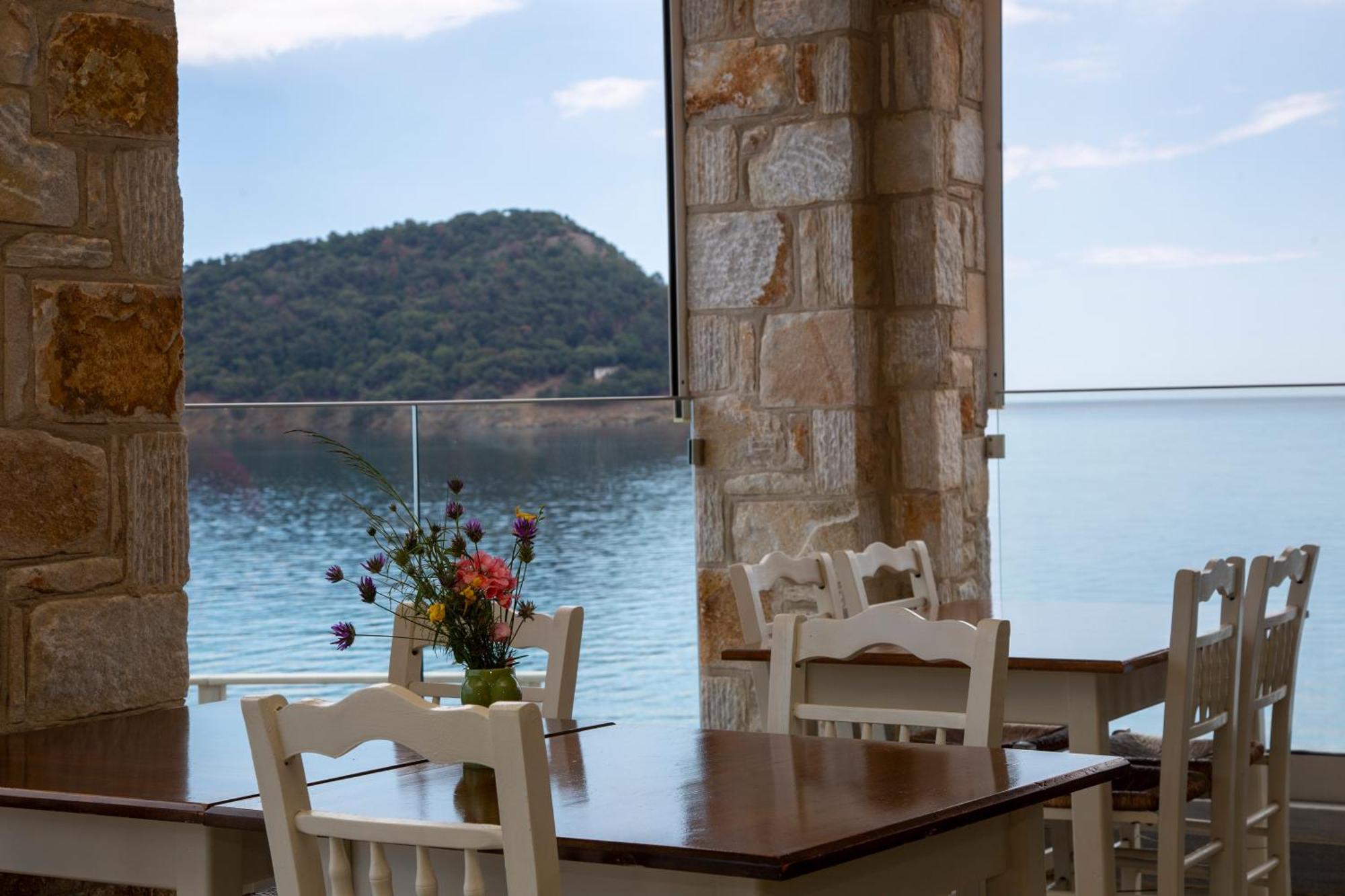 Bed and Breakfast Faros View Kinira Exterior foto
